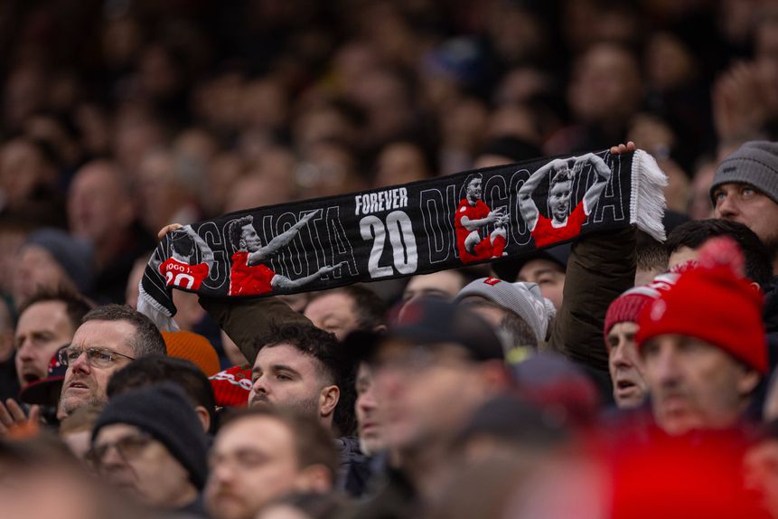 Adeptos do Liverpool não esquecem Diogo Jota