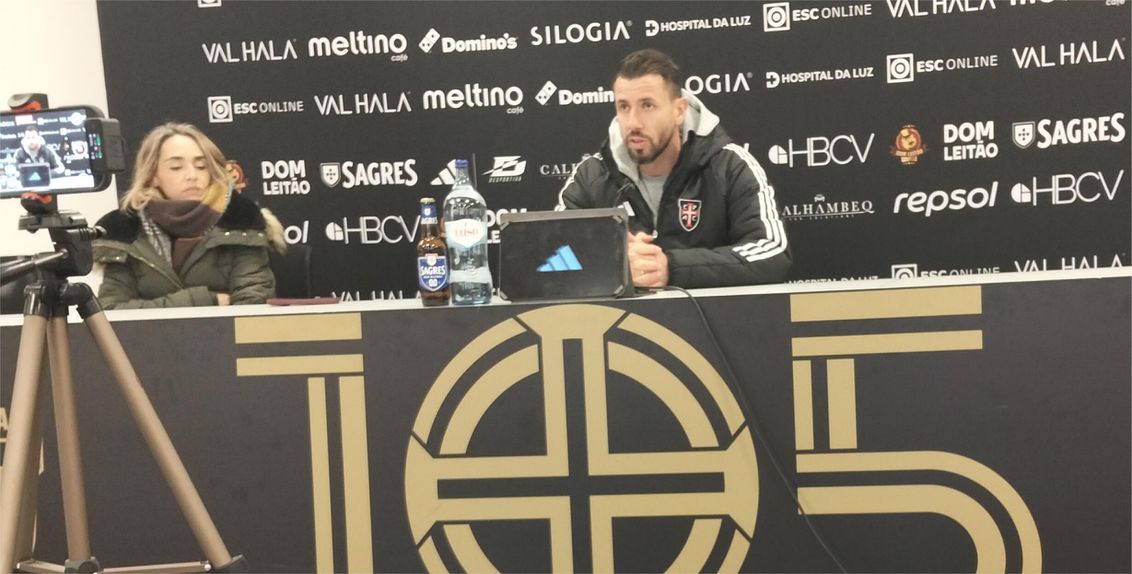 Gonçalo Brandão prepara um Casa Pia preparado para  diferentes estratégias e não revela a sua opção para a receção ao Vitória de Guimarães - Foto: D.R.