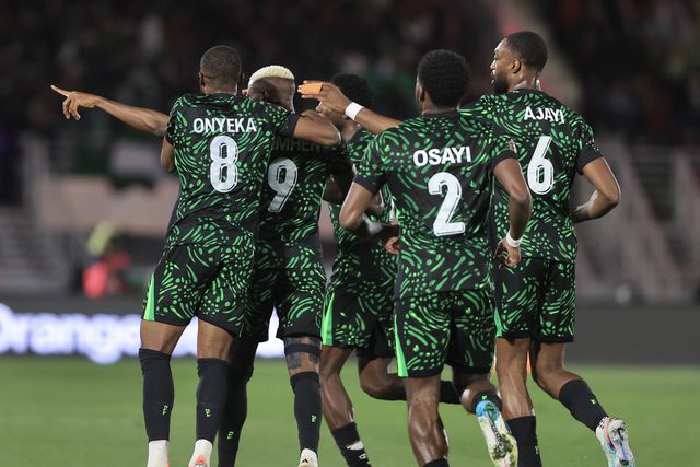 Osimhen e Lookman marcaram dois dos três golos da Nigéria na vitória por 3-2 com a Tunísia - FOTO IMAGO