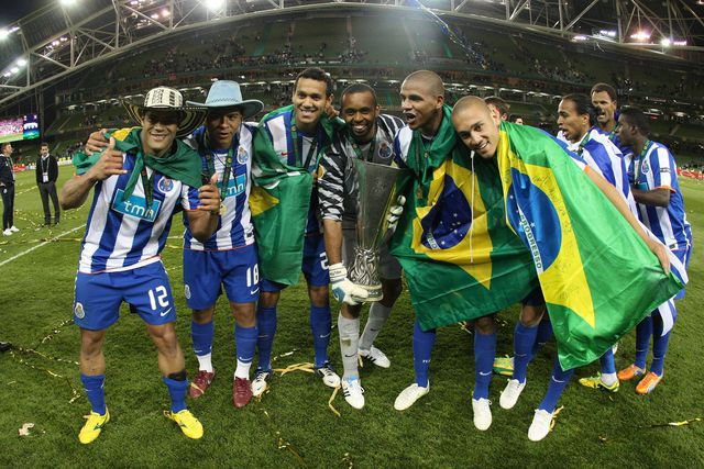 Maicon e Hulk conviveram durante várias épocas no FC Porto