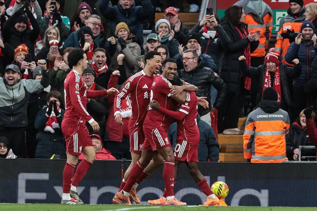 Festejos do Liverpool em Anfield