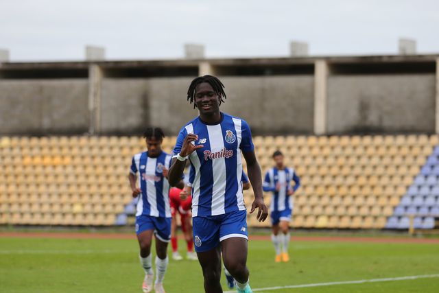 Liga 2: Anha Candé fez história