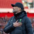 Vídeo arrepiante: o primeiro 'You'll Never Walk Alone' desde que Klopp anunciou saída