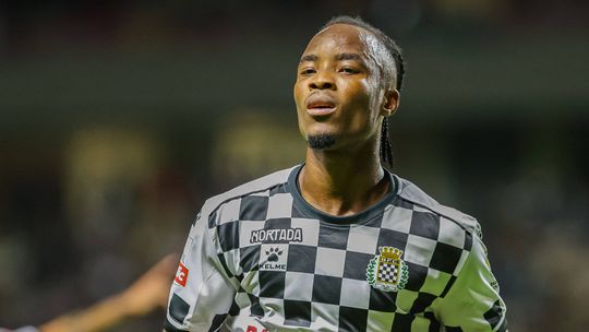 Mercado: Bruno Onyemaechi já partiu para a Grécia