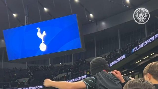 A emoção de receber a camisola de um ídolo