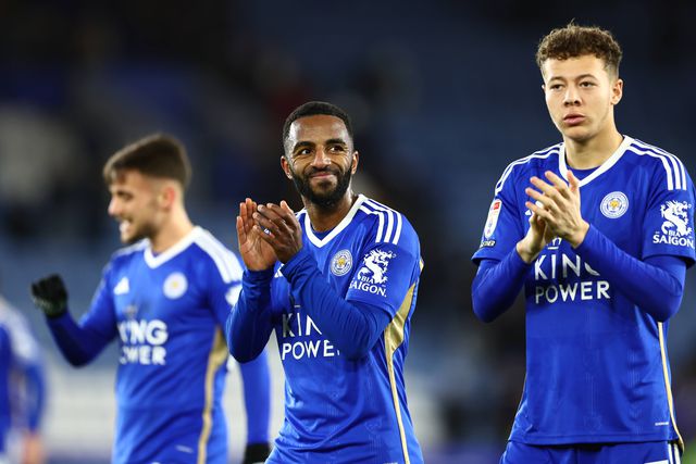 VÍDEO: Ricardo Pereira concretiza sonho de jovem adepto do Leicester
