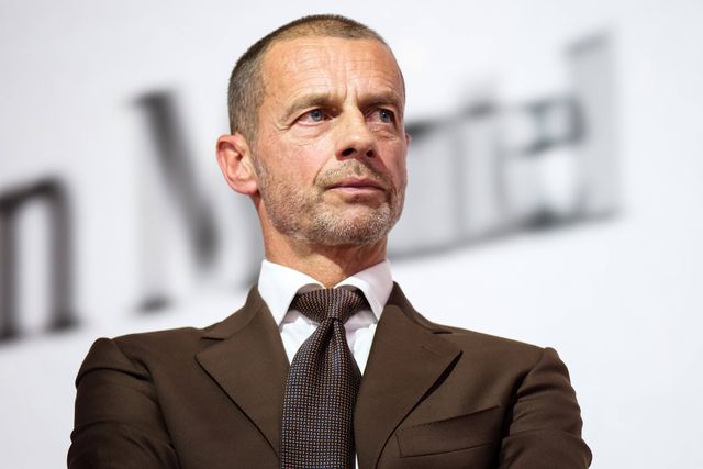 Governo vai controlar federação espanhola e UEFA está atenta