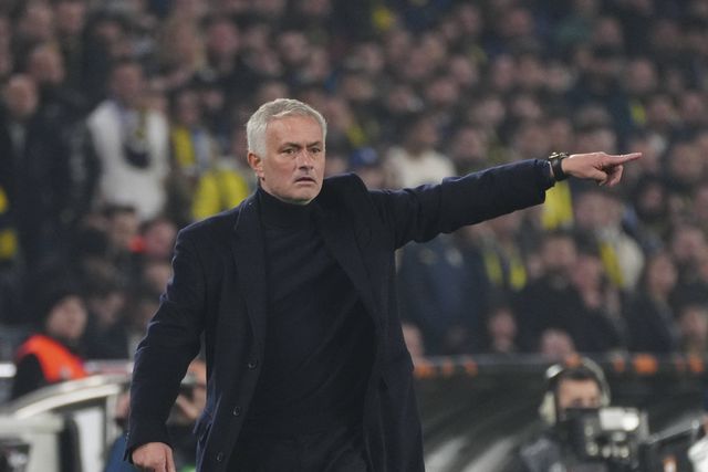 José Mourinho, treinador do Fenerbahçe