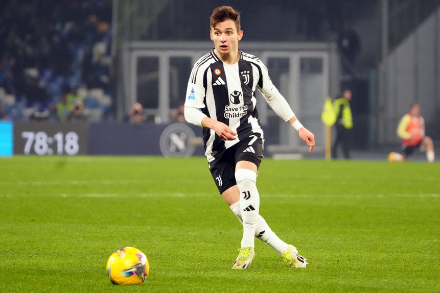 Francisco Conceição pode ser titular amanhã frente ao Benfica (Imago)