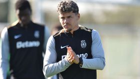 Sporting: Maxi Araújo com treino reforçado