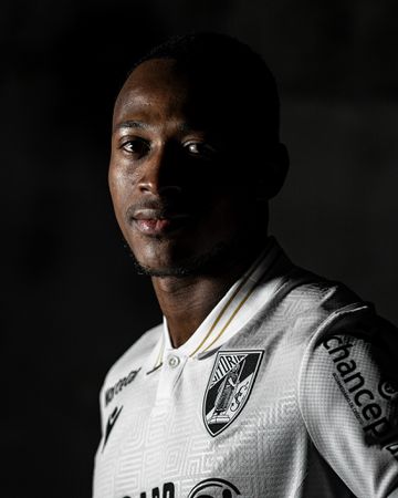 Embaló no Vitória de Guimarães: «Tive convites de quatro clubes portugueses»