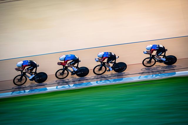 Condutor de 89 anos atropela elementos da seleção alemã de ciclismo de pista