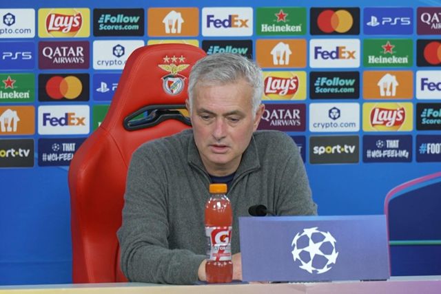 «Estou numa fase em que penso menos em mim e mais nos jogadores e no clube»