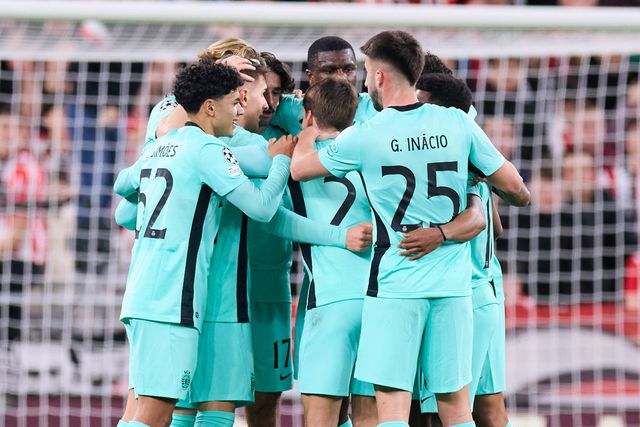 Leões festejam um dos três golos em Bilbau - Foto: IMAGO