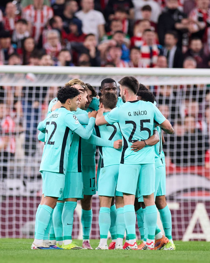 Leões festejam um dos três golos em Bilbau - Foto: IMAGO