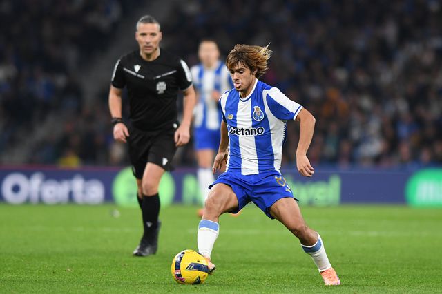 Rodrigo Mora foi titular em Plzen, suplente utilizado ante o Gil e, hoje à noite, regressa ao onze - Foto: KAPTA+