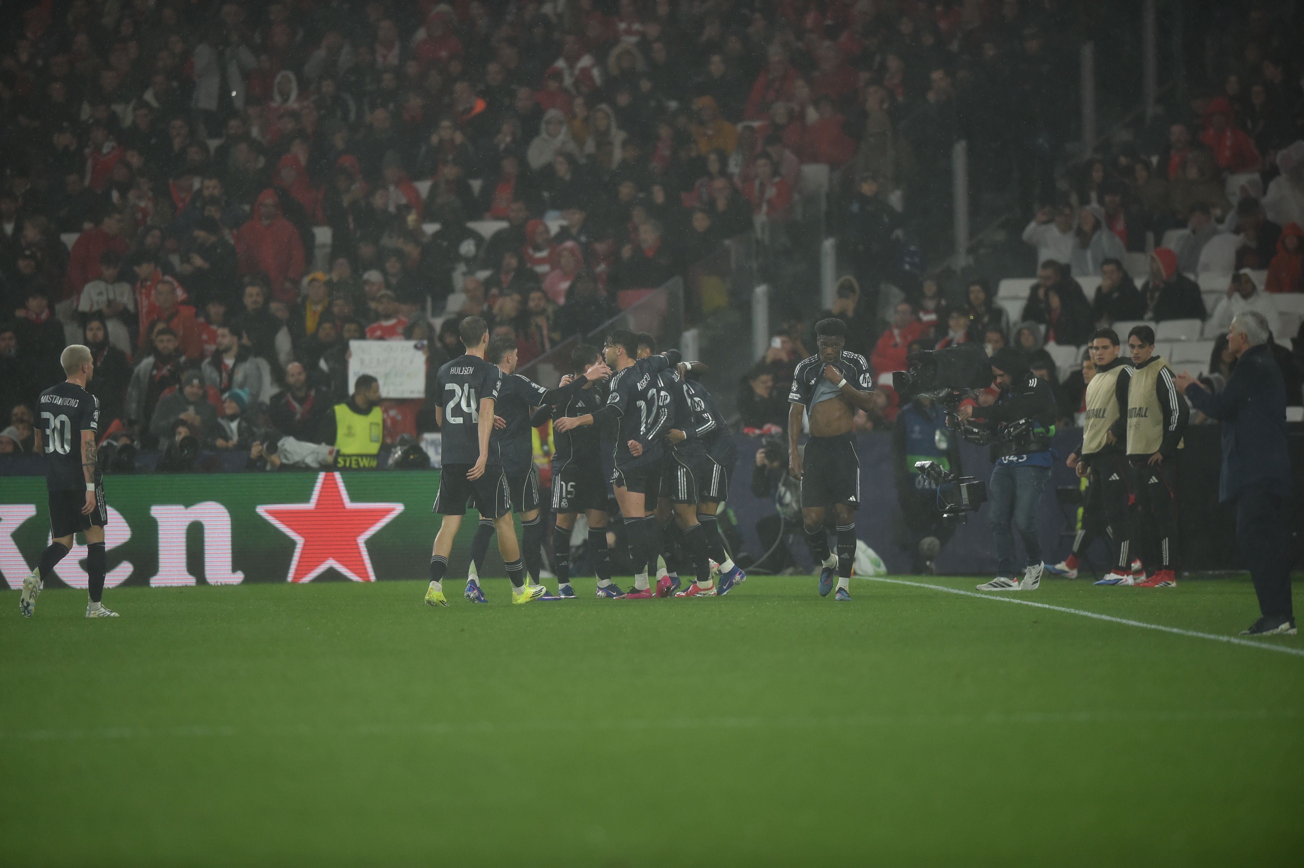 Real Madrid festeja o primeiro golo de Mbappé - Foto: Miguel Nunes