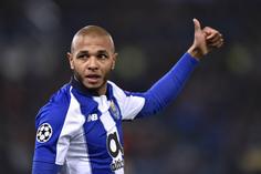 «Em 2018 Brahimi foi castigado por palavras impercetíveis»