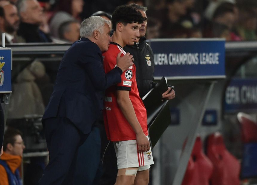 Mourinho lançou José Neto na equipa A do Benfica - Foto: Miguel Nunes