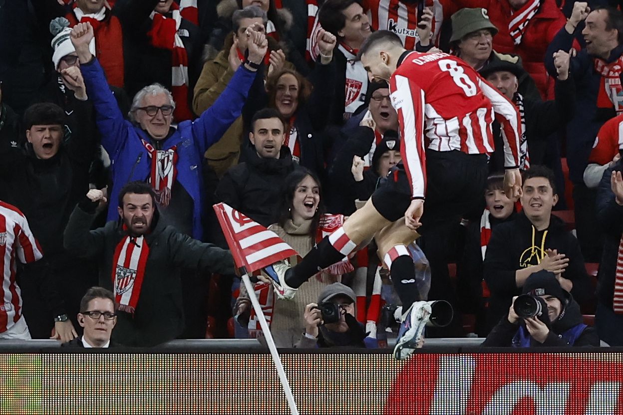 Festa de Sancet no 1-0 em San Mamés - Foto: MIGUEL TONA/EPA