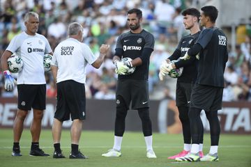 Beto: «Sporting não precisa de comprar guarda-redes»