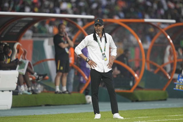 Oficial: Rigobert Song já não é selecionador dos Camarões