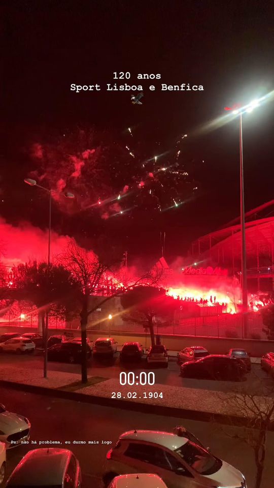 Fogo de artifício pinta festa dos 120 anos do Benfica