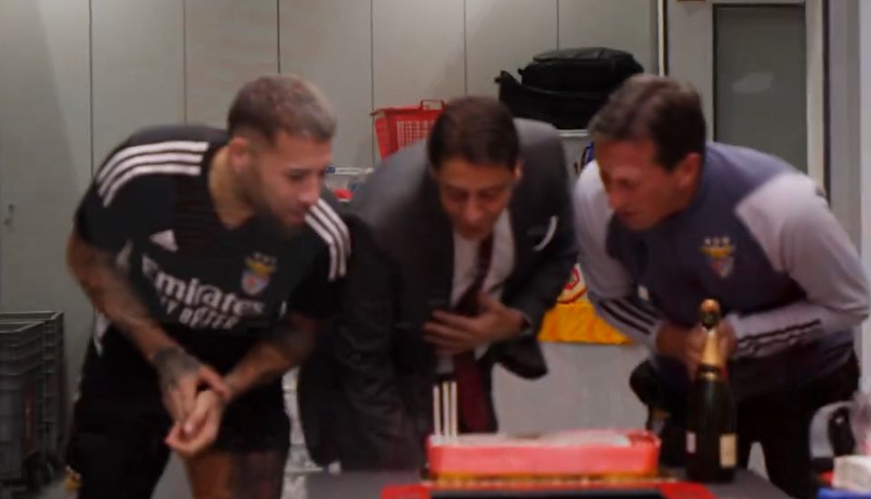 Benfica: plantel celebra o 120.º aniversário (vídeo)