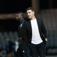 Tiago Margarido, treinador do Nacional, com as mãos nos bolsos