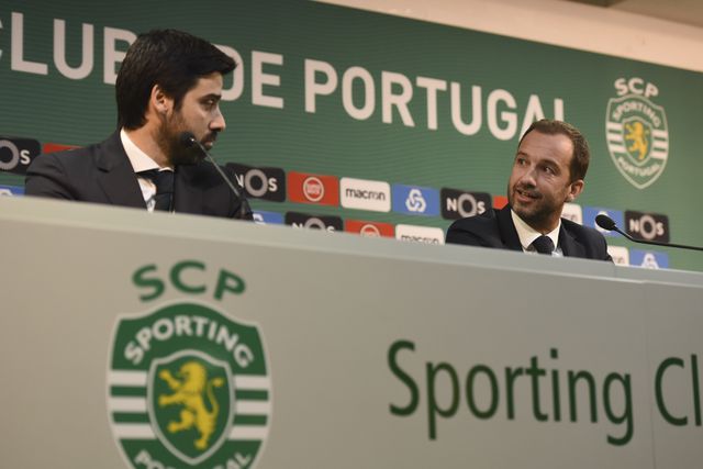 Avançado, central e lateral são prioridades de mercado no Sporting