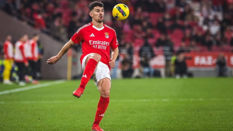 «Tomás Araújo tem velocidade e muita qualidade com bola»