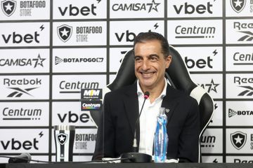 Renato Paiva lembra Benfica na apresentação no Botafogo: «Nem pestanejei»