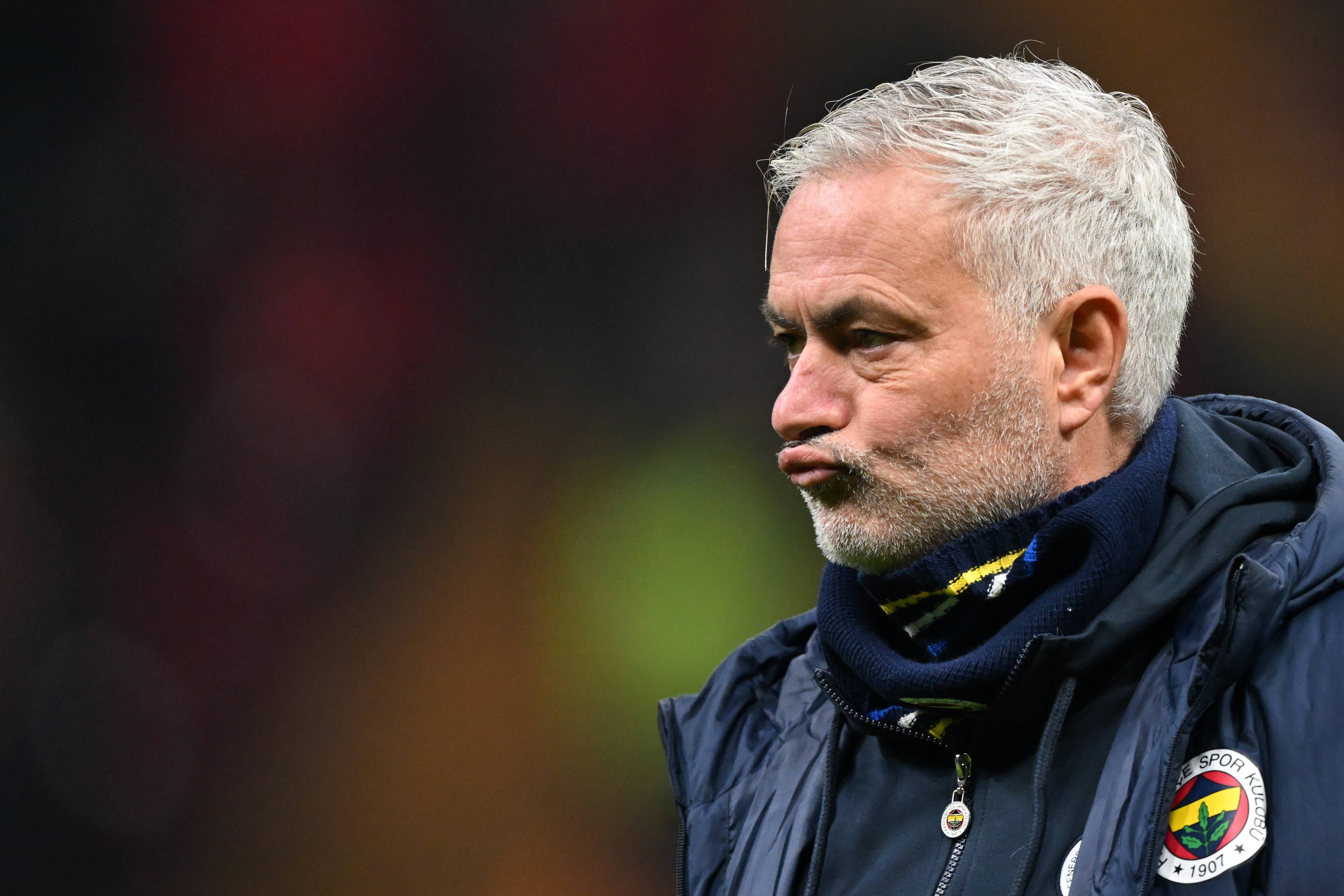 O conselho de Mourinho para os adeptos do Rangers 