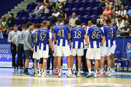 A equipa de andebol do FC Porto - Foto: IMAGO