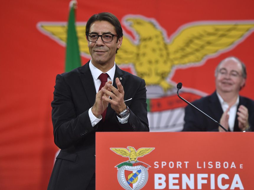 Rui Costa preside à cerimónia — Foto: Miguel Nunes