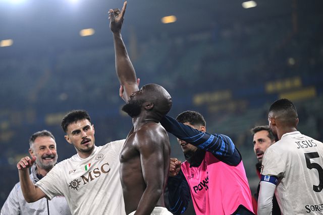 Lukaku foi o herói napolitano em Verona