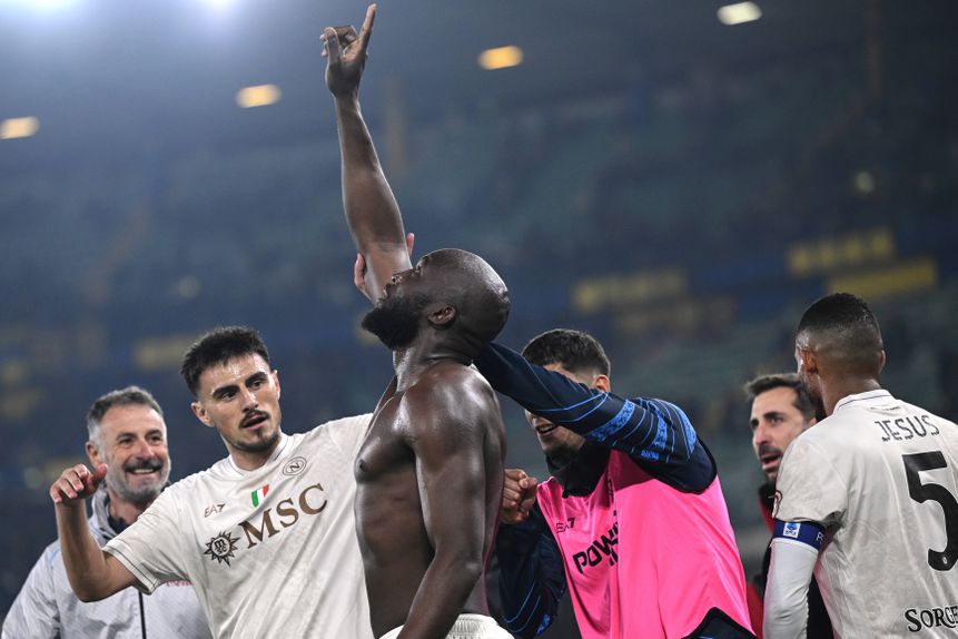 Lukaku foi o herói napolitano em Verona
