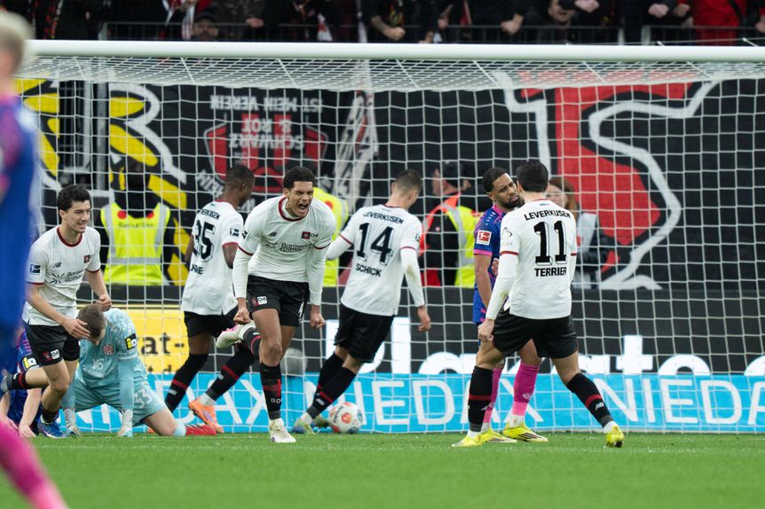 Festejos do Leverkusen