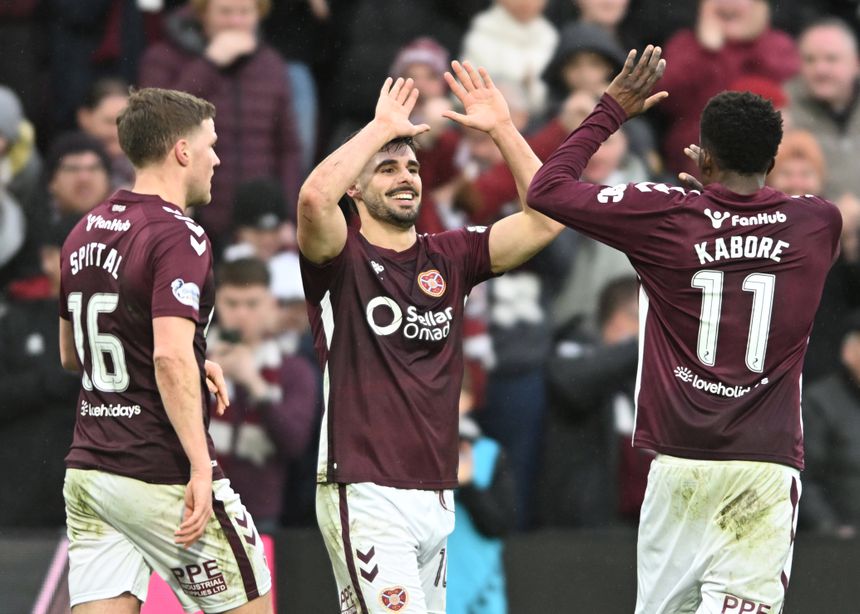 Cláudio Braga continua a encantar na liga escocesa