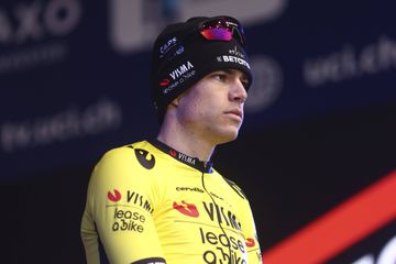 Wout van Aert já foi operado, mas está em dúvida para o Giro