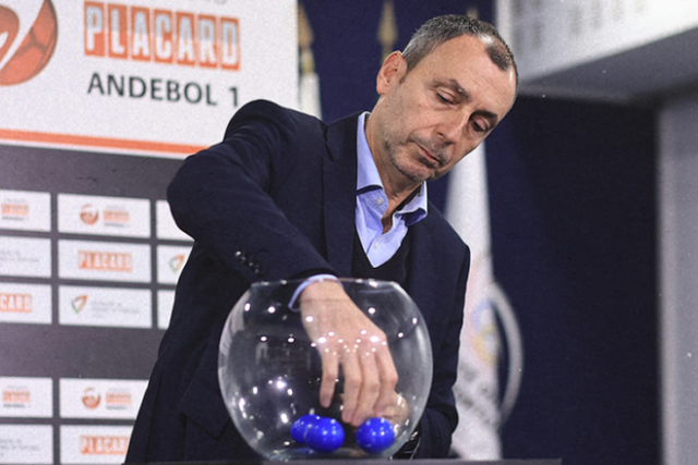 Luta pelo título arranca com um FC Porto-Benfica