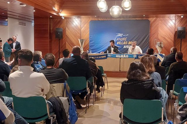 Porque é que Villas-Boas adia o ciclismo e quer acelerar o futebol feminino (vídeo)