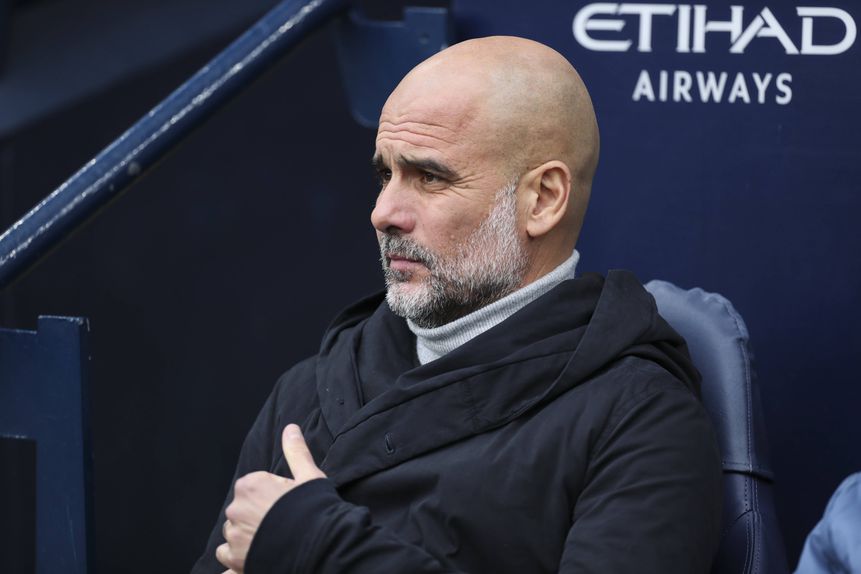 Pep Guardiola, treinador do Manchester City, no Etihad
