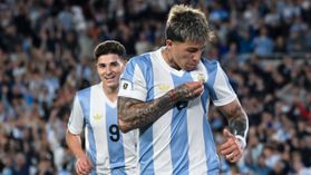 Começou em Otamendi e terminou em Enzo: 35 passes no golo do Argentina-Brasil