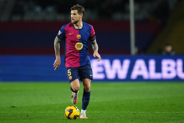 Inigo Martinez no jogo com o Osasuna