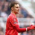 Bayern Munique escolhe sucessor de Neuer… e tem Barcelona como rival