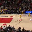 Vídeo: Os últimos 12 segundos do Bulls-Lakers são uma loucura!