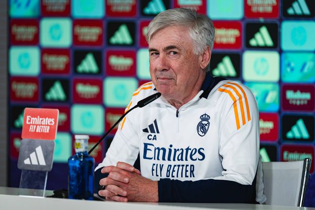Carlo Ancelotti em conferência de imprensa do Real Madrid
