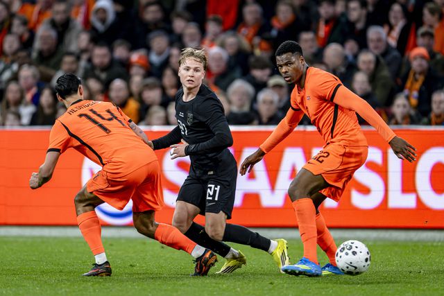 Schjelderup livrou-se de Dumfries e marcou