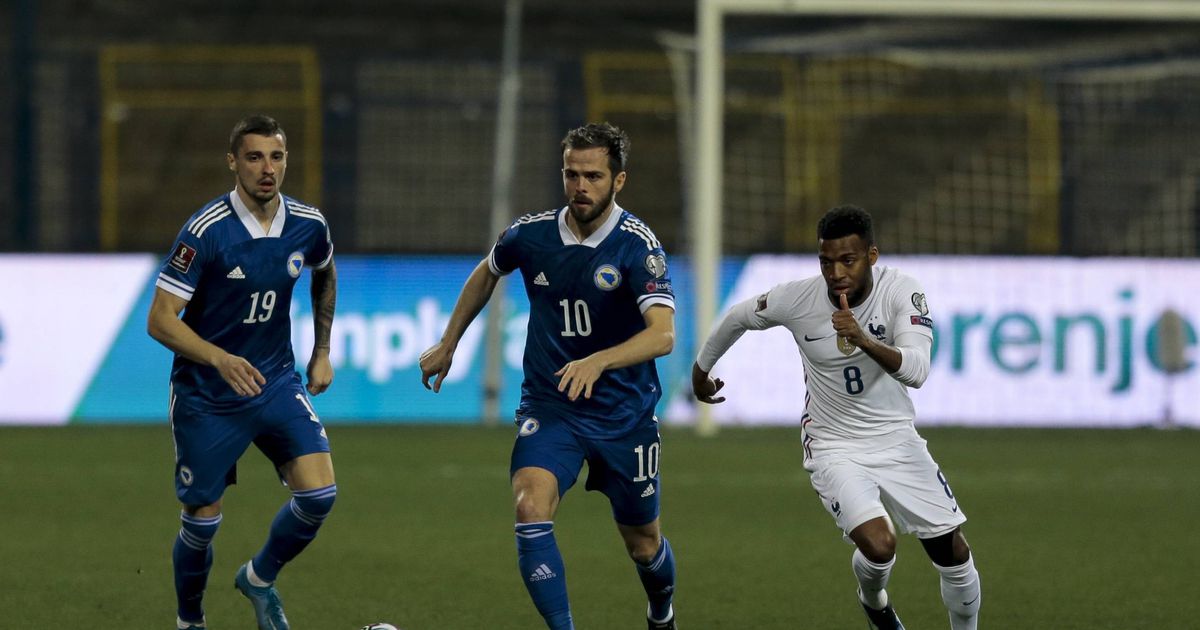 Lenda da Bósnia avisa Itália após festejos: «Vão chocar com a nossa paixão»